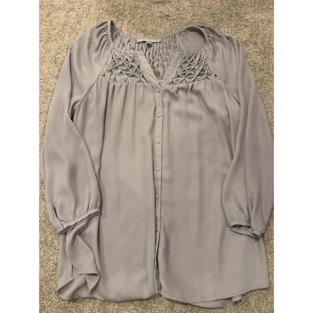 Daniel Rainn Blouse size medium